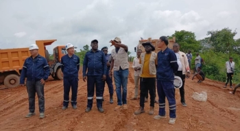 Haut-Lomami : le gouverneur Venance Mutombo agit pour desengorger la circulation