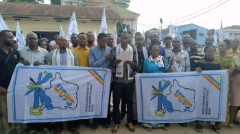 Kasai Central : la Ligue des jeunes de l‘UDPS/Tshisekedi reclame le depart du gouverneur Kambulu pour incompetence