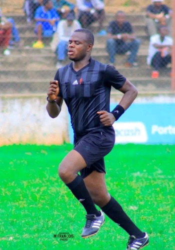 LINAFOOT Ligue 2 : Quinze arbitres de la LIFKOC attendus a Lubumbashi pour un seminaire de remise a niveau